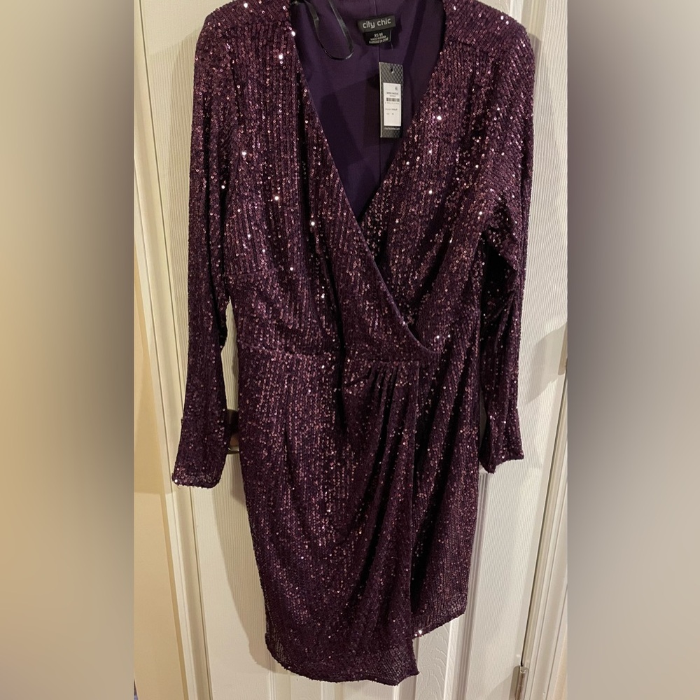 Long Sleeve Sequin Wrap Dress Purple City Chic Plus size Curve Mini Dress 14 - Picture 2 of 7